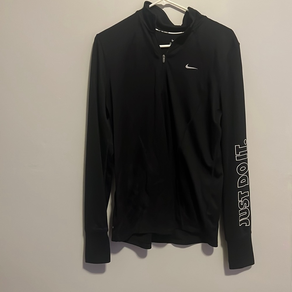 Nike Dri-Fit Long Sleeve Light Jacket